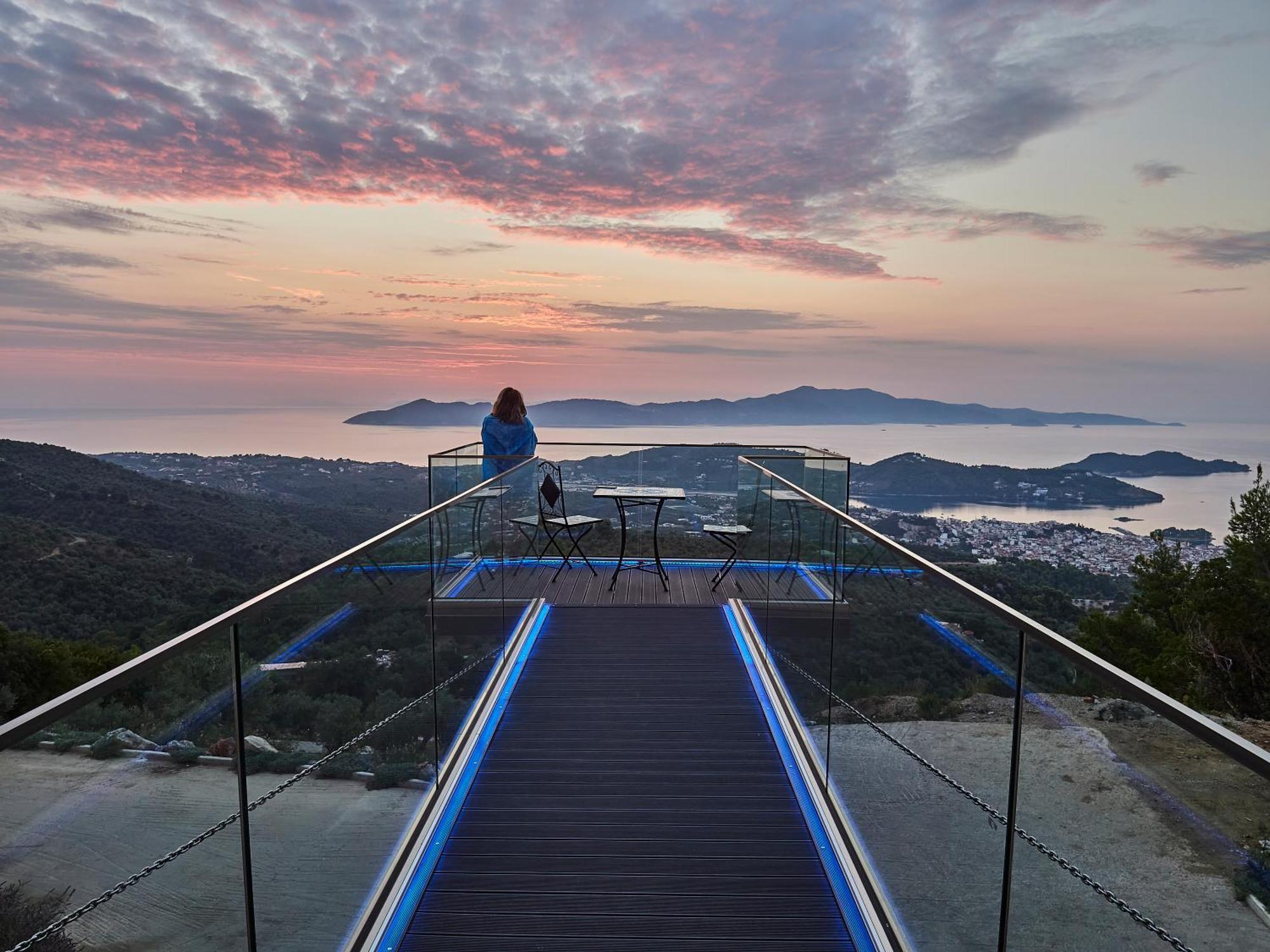 Sky Sea Resort Skiathos Ngoại thất bức ảnh